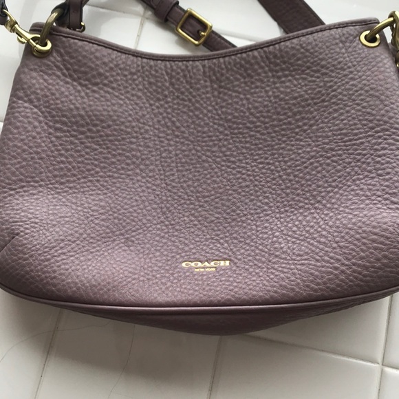 GUC coach cross body. - Picture 2 of 6